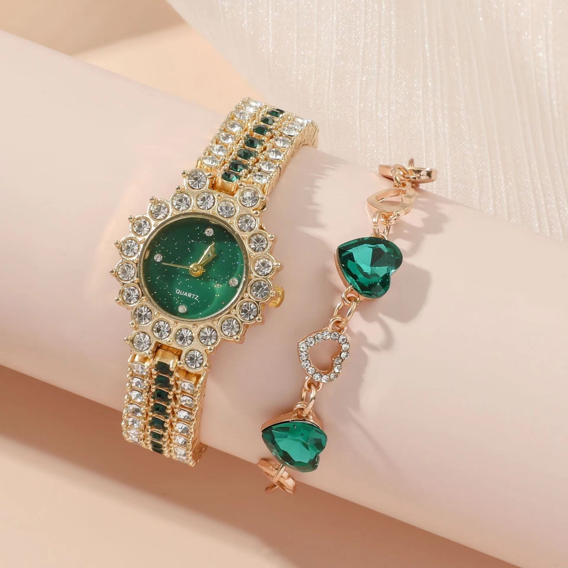 Emerald Elegance - BossAura